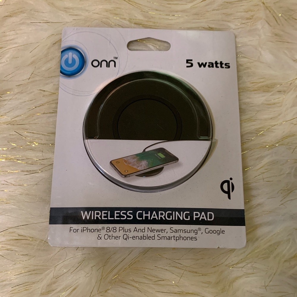 Wireless charging pad